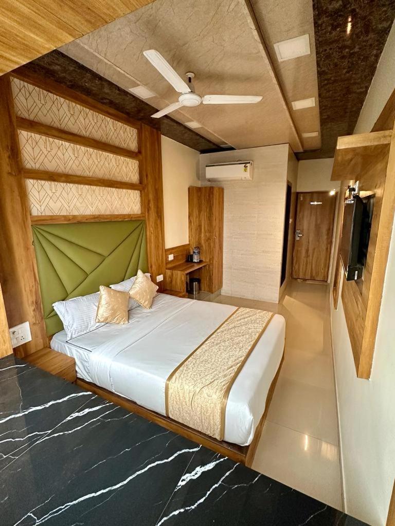 Hotel Bkc Prime - Near Us Consulate Bombay Extérieur photo